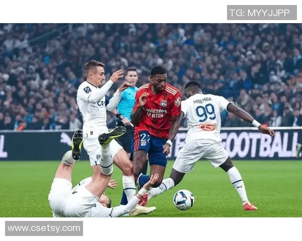 英超激情对决巴黎圣日耳曼逆转里昂精彩瞬间回顾与十大进球集锦